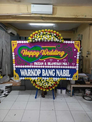 Papan Bunga di Nusa Jaya